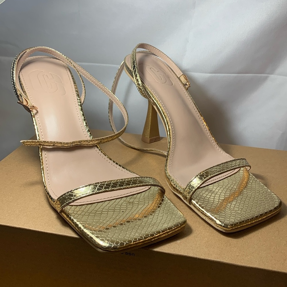 Wore Once, Still Good Condition. - image 1